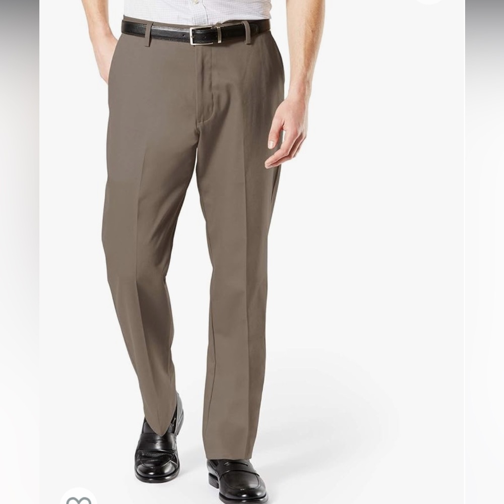 Dockers individual fit waistband flat front relaxed fit color: dark pebble